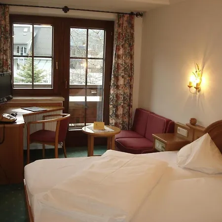 Stegmuehlhof 4*