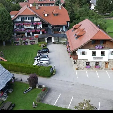 Stegmühlhof Hotel 4*